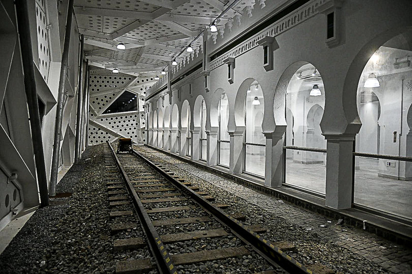 Pruebas de iluminación de la Estación de Ferrocarril-11