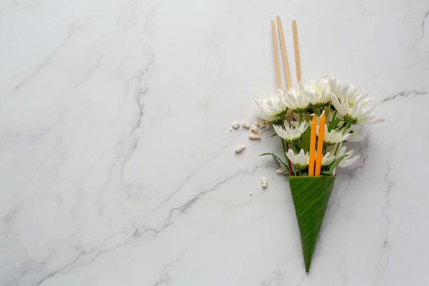 Envío de flores funerarias online, el nuevo negocio que arrasa en internet