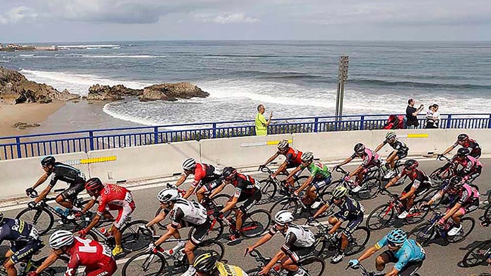 Vuelta España 2017;18ª  Suances-Santo Toribio de Liebana 169 Km 