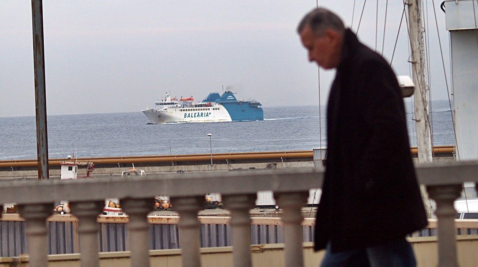 barco ferry balearia