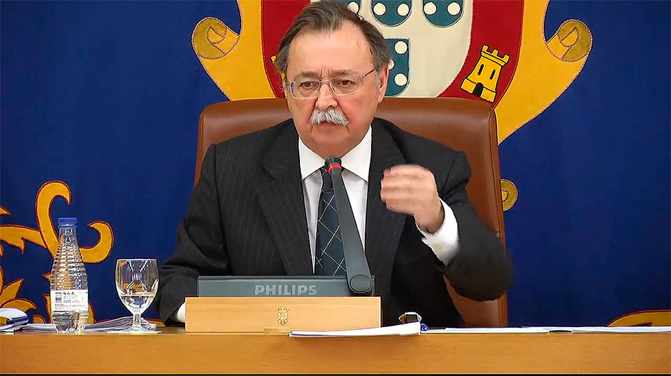 Juan Vivas, durante la sesión plenaria