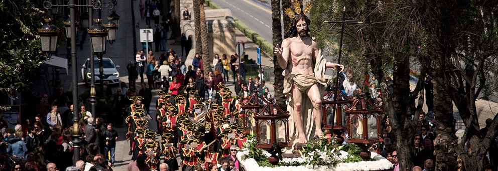 Domingo de Resurrección portada procesion