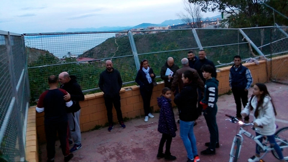 El PSOE de Ceuta visita la barriada La Reina