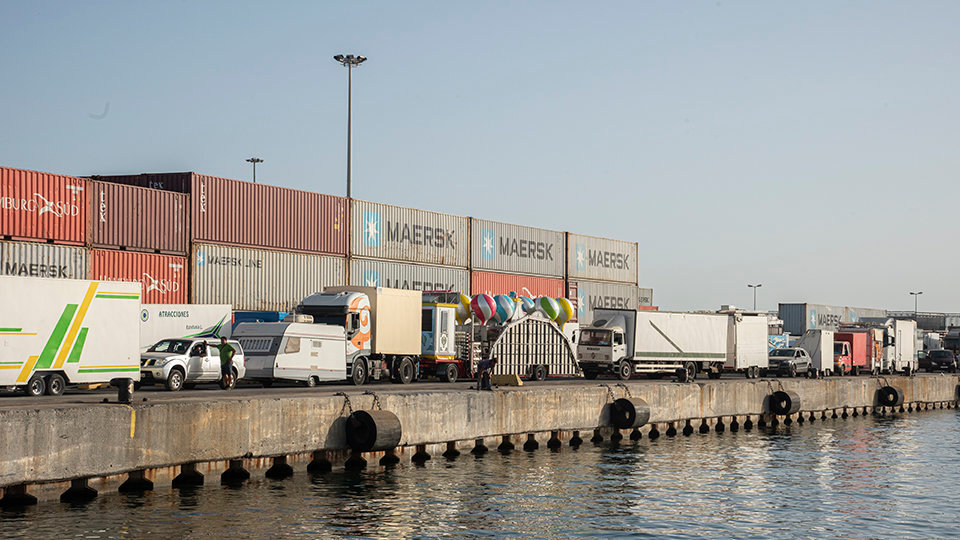 Puerto camiones Operación Feriante