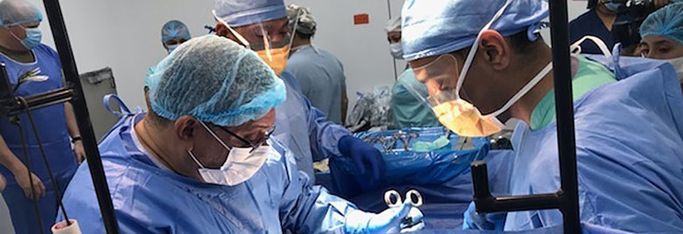 médicos cirujanos quirófano hospital