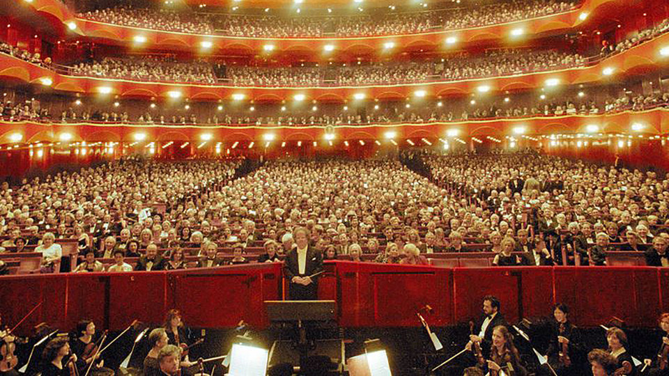  The Metropolitan Opera 