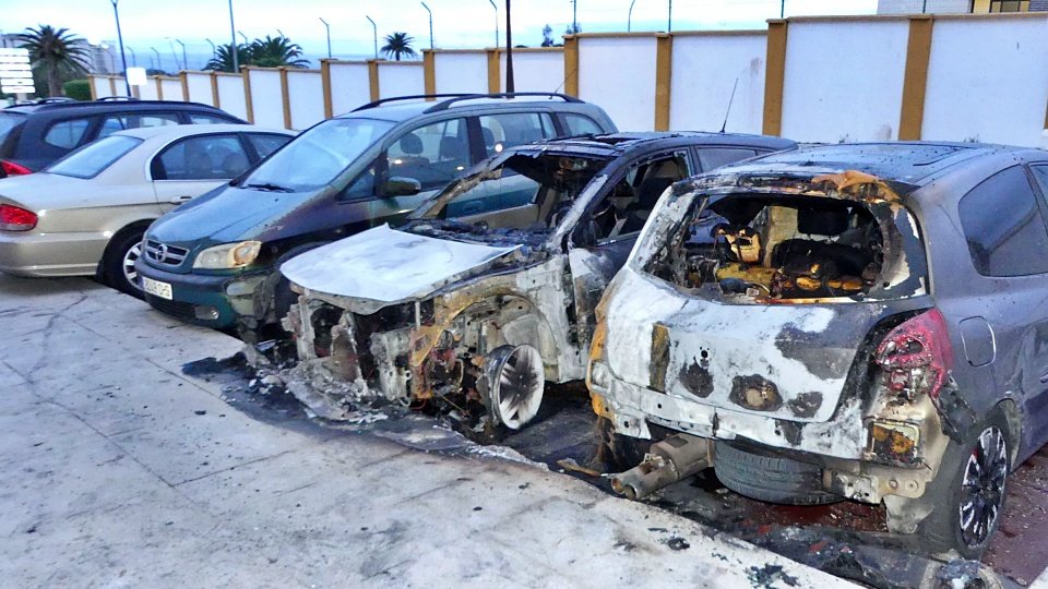coches quemados policía
