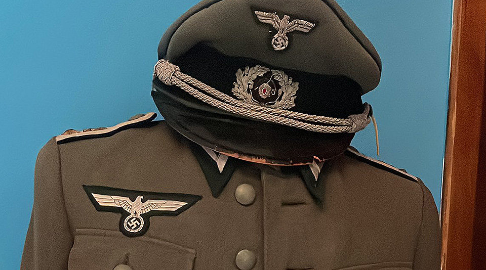 Uniforme nazi en el Museo de Regulares