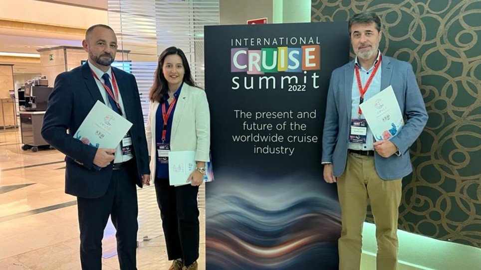 Varios integrantes de la delegación ceutí, en el 'International Cruise Summit' de Madrid