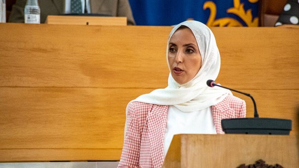Fátima Hamed, durante el transcurso de una sesión plenaria