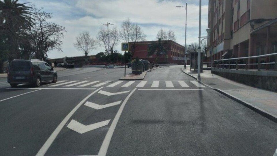 La avenida España, recién asfaltada / Fomento