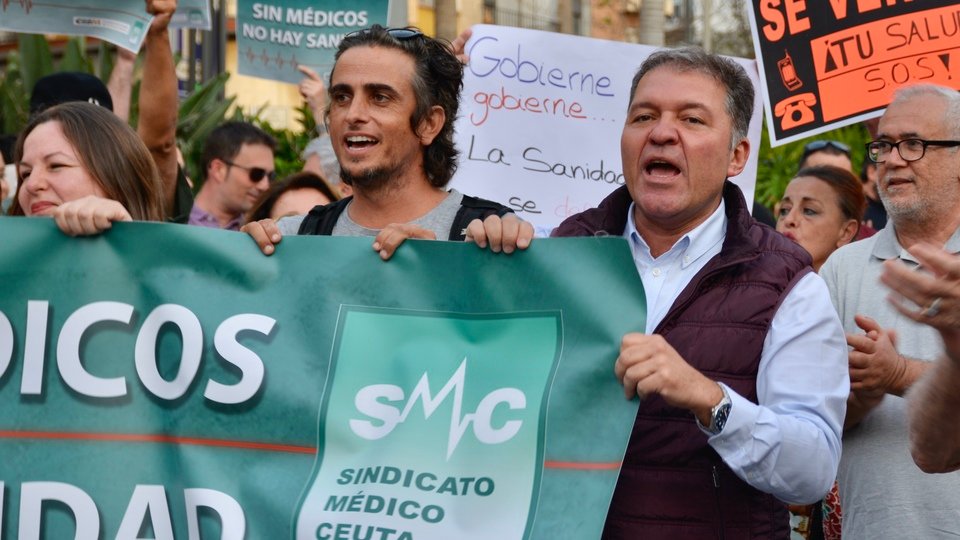 SMC sindicato médico plaza de los reyes movilización sanidad