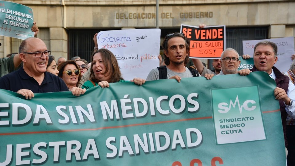 SMC sindicato médico plaza de los reyes movilización sanidad
