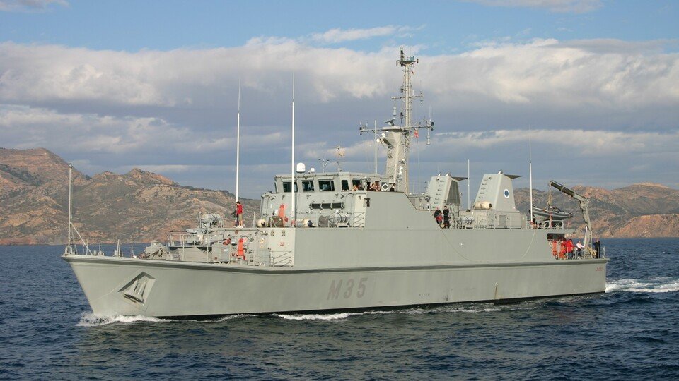 El Duero (M-35), una cazamina de Clase Segura de la Armada / Ministerio de Defensa