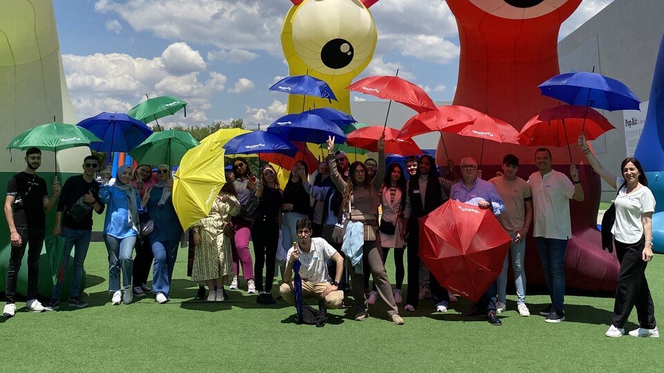 Un grupo de alumnos el CIFP, durante una visita al Museo Balloon