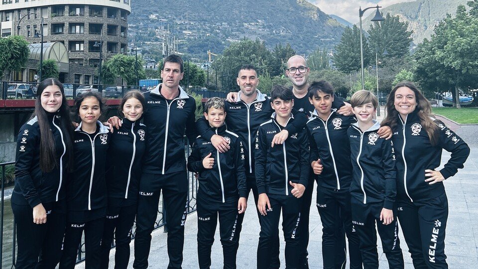 Miembros de la Federación de Kárate de Ceuta, durante un viaje a Andorra