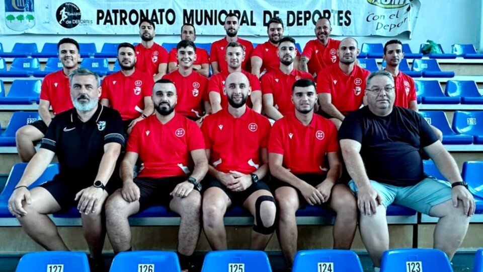 Un grupo de árbitros andaluces, ejercitándose en Córdoba en vísperas del inicio de temporada