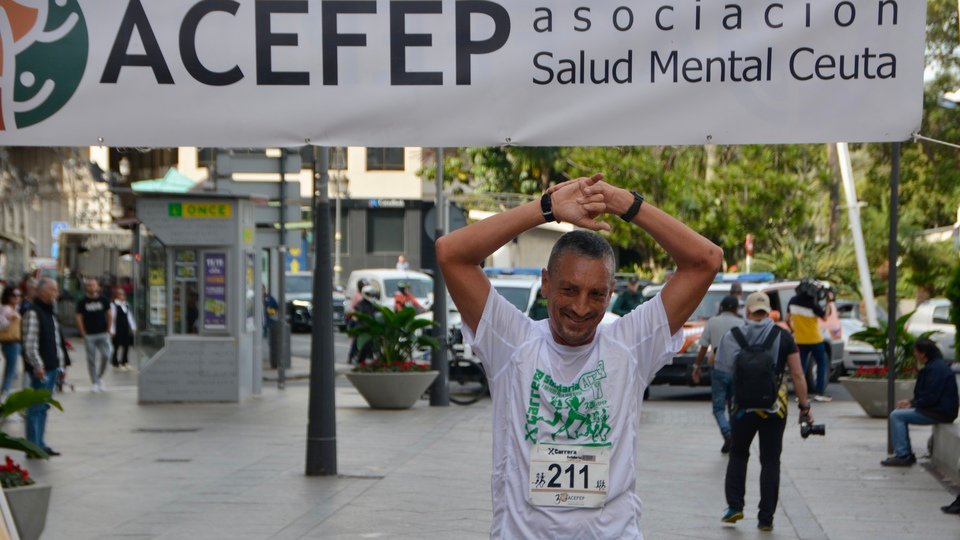ACEFEP salud mental carrera 4.300 pasos marcha