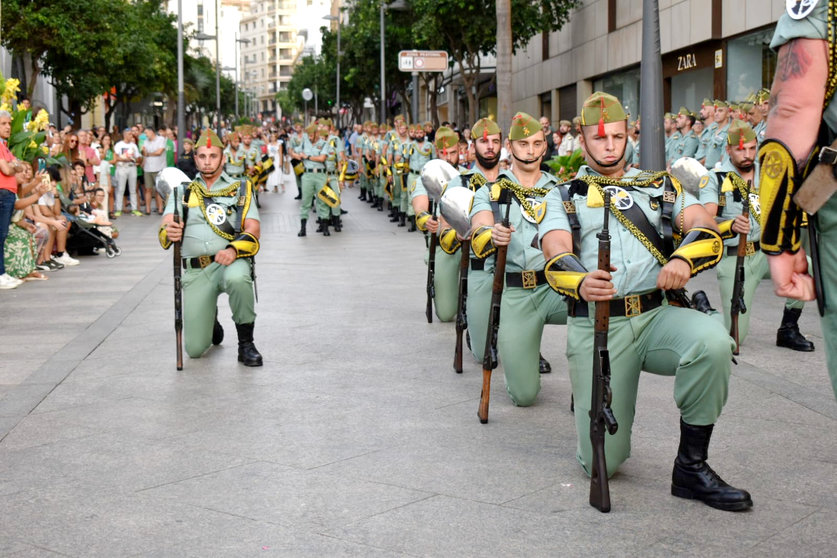  Exhibición de La Legión en las calles del centro de la ciudad 