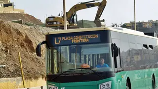 frontera autob&uacute;s obras