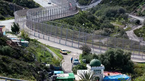 Sidi Ibrahim. Per&oacute;metro fronterizo. Ceuta-4
