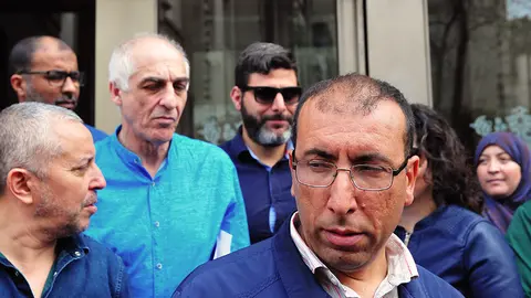 Mohamed Ali, este mi&eacute;rcoles ante la puerta del Palacio Auton&oacute;mico