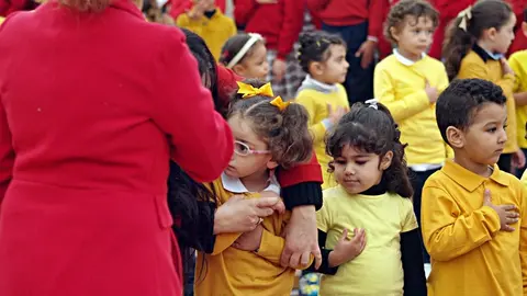 maestra docente espalda recurso