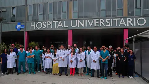 Los m&eacute;dicos interinos de INGESA se concentran por segunda vez en protesta por el concurso de traslados