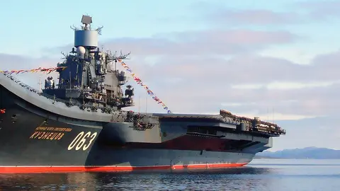 Portaaviones Admiral Kuznetsov1280