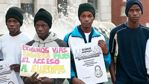 Migrantes piden vias seguras