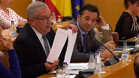 Jacon Hachuel muestra los datos del padr&oacute;n
