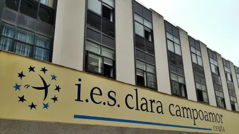 ies clara campoamor