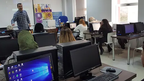 Aula del Centro Asesor de la Mujer CAM