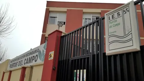 ies puertas del campo