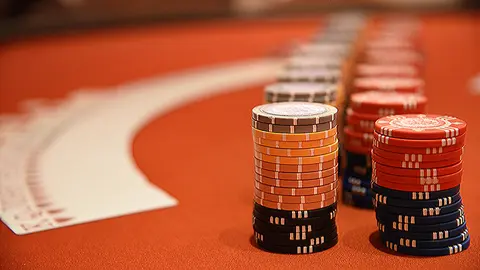 Mesa de p&oacute;ker en el Casino de Ceuta2