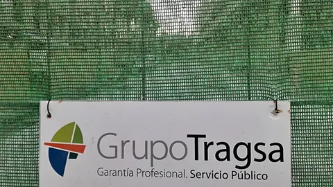 Cartel de Tragsa.
