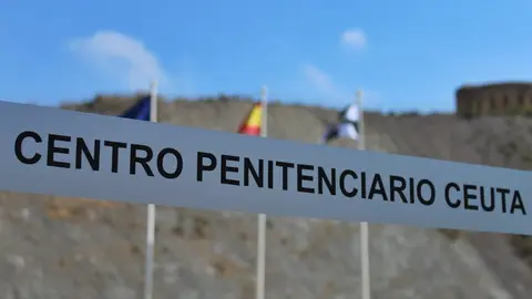 centro penitenciario c&aacute;rcel prisi&oacute;n 2