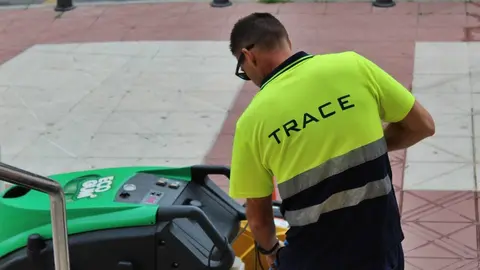 trace trabajador