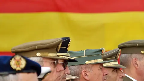 militares uniforme espa&ntilde;a