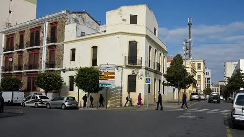 Esquina de Paseo Col&oacute;n con calle Padilla