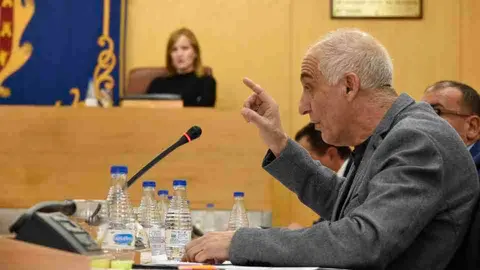 Ar&oacute;stegui pleno