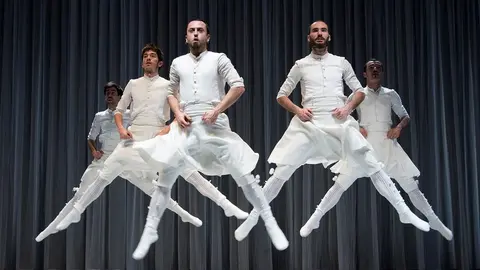 Oskara danza