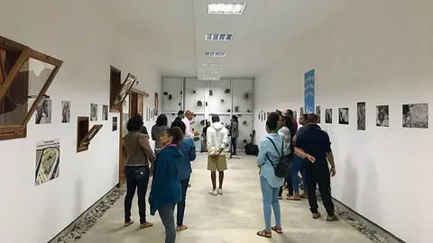Exposici&oacute;n de Hamadi Ananou en Cavo Verde