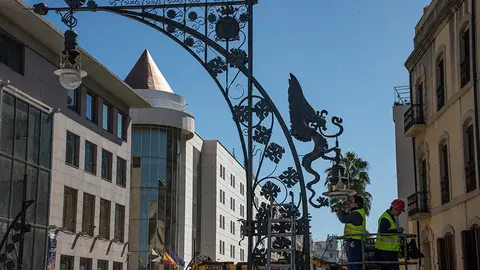 farola Gran V&iacute;a drag&oacute;n