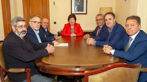 confederaci&oacute;n sindicatos m&eacute;dicos delegaci&oacute;n