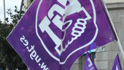 ugt violeta bandera