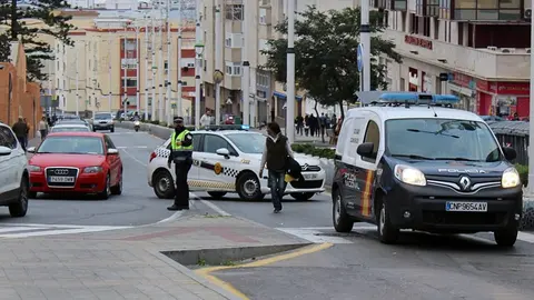 polic&iacute;a local polic&iacute;a  nacional control