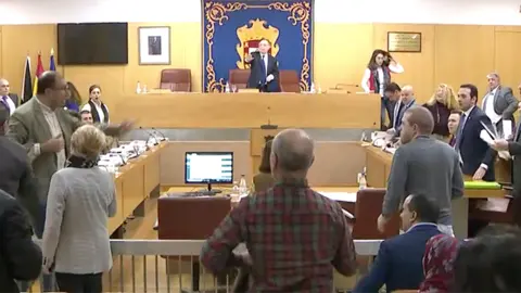 Pelea entre Ali y los dioputados de Vox en el PLeno
