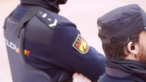 polic&iacute;as nacionales