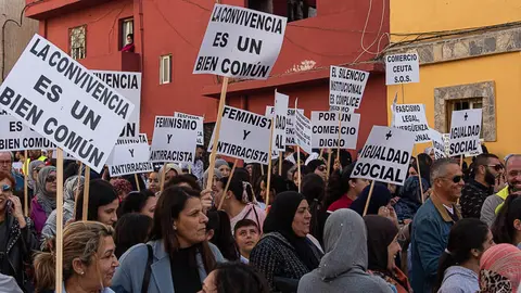 28F Manifestaci&oacute;n por la Convivencia y contra el Racismo-19